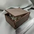Коробочка деревʼяна
