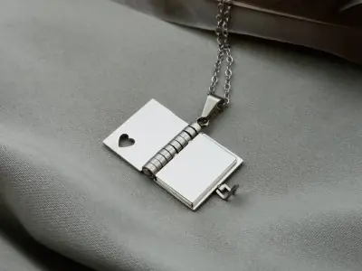 Кулон "Книга"