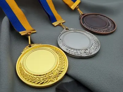 Медаль