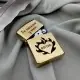 Золотая глянцевая зажигалка Золотая глянцевая зажигалка